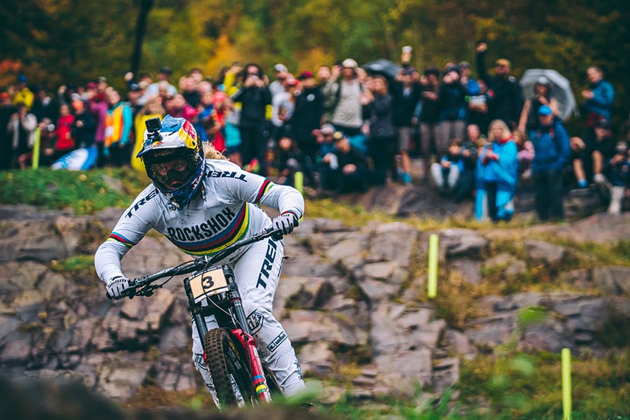 Teams Absents des Coupes du Monde DH et Enduro 2024 : La Liste S’allonge Dangereusement