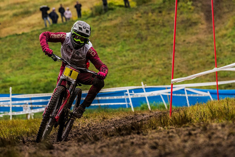 [Pilotage VTT] Rouler dans la boue ou la poussière