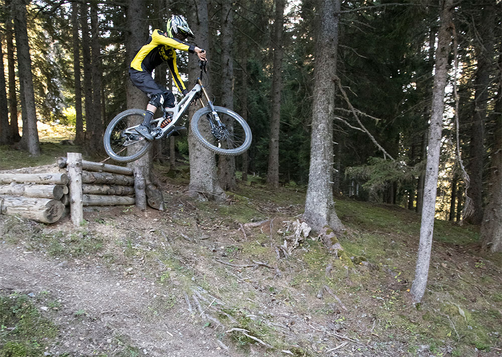 [Pilotage VTT] Les sauts : le step down
